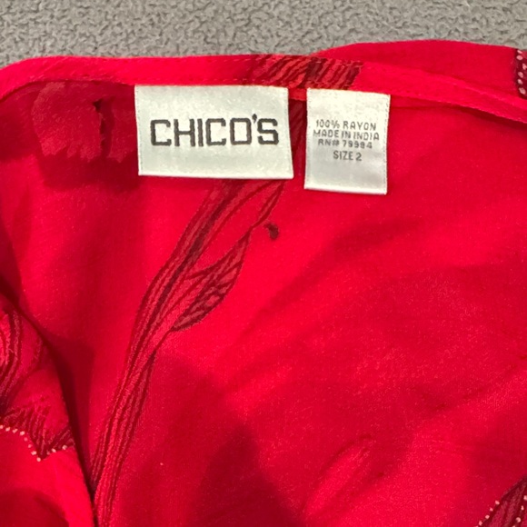Woman's Chico's Red Sheer Floral Blouse. Size 2/L - Picture 6 of 7
